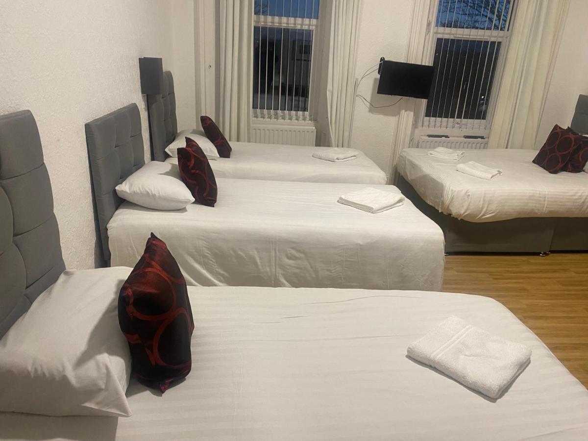 Clifton Hotel Newcastle Oda fotoğraf