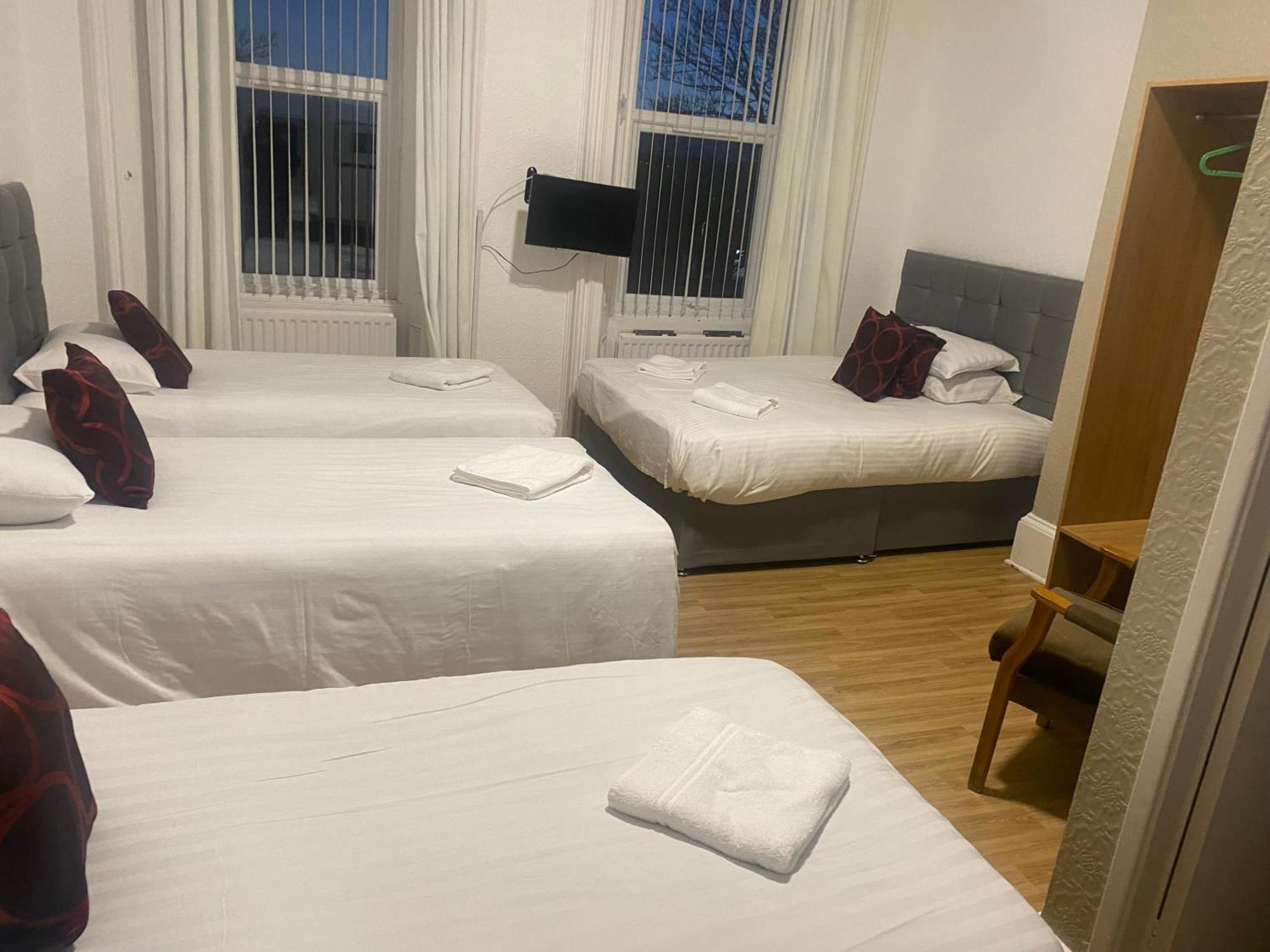 Clifton Hotel Newcastle Oda fotoğraf