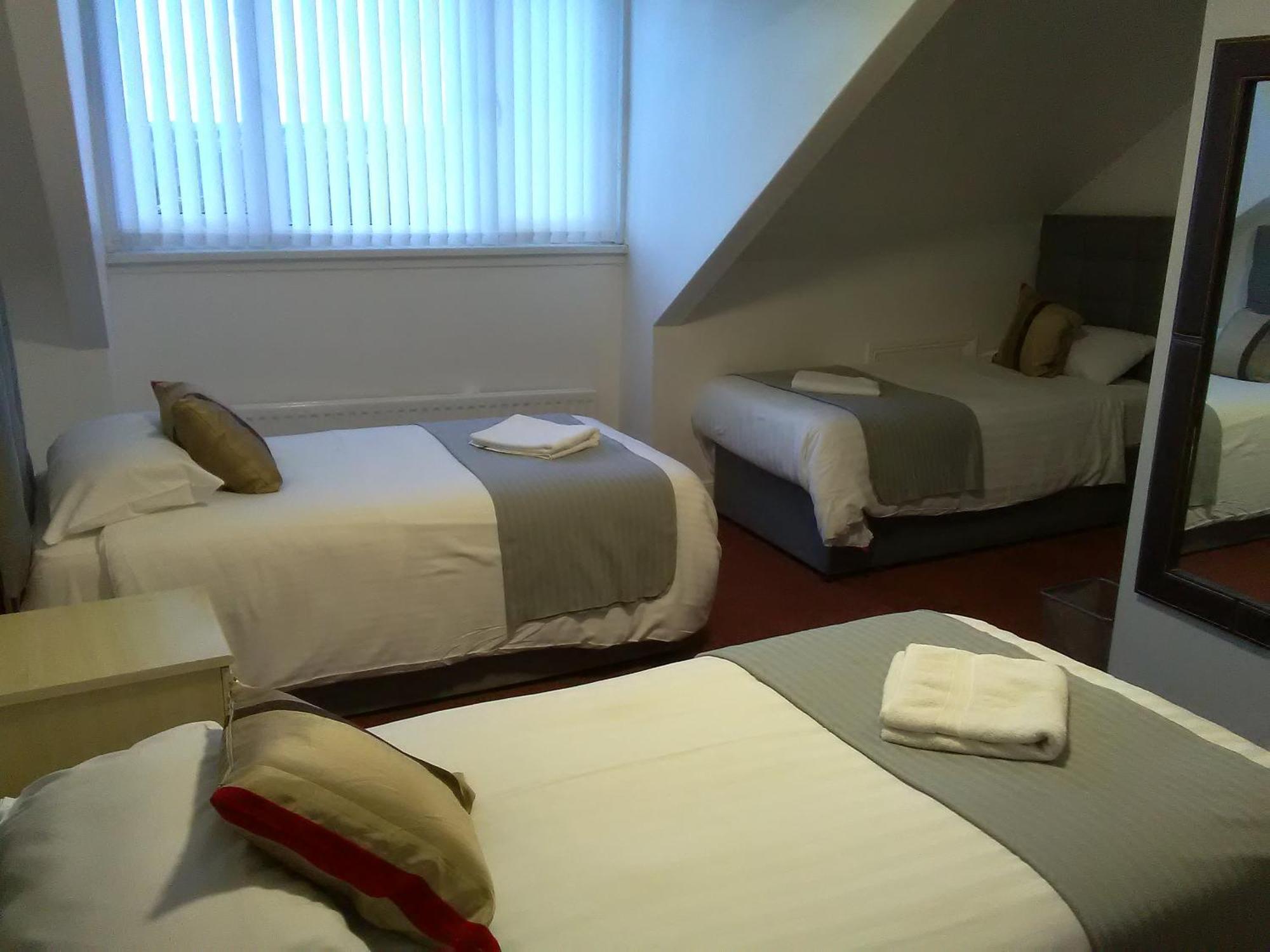 Clifton Hotel Newcastle Oda fotoğraf