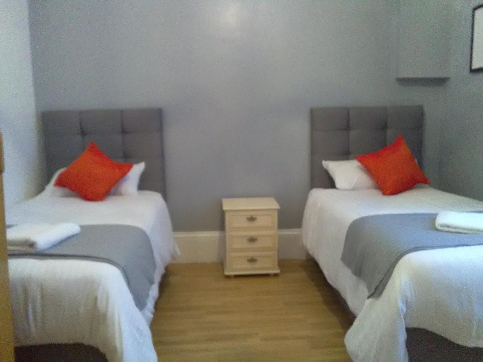 Clifton Hotel Newcastle Oda fotoğraf