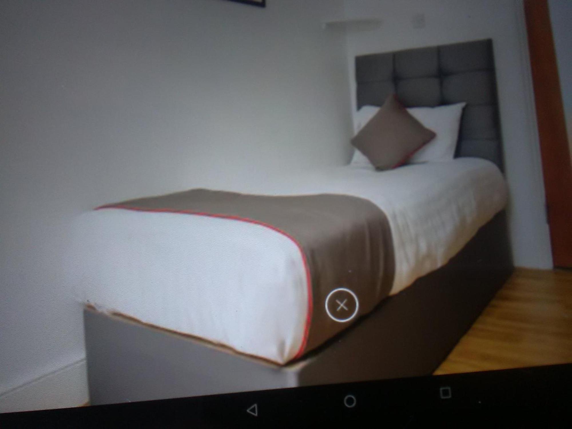 Clifton Hotel Newcastle Oda fotoğraf