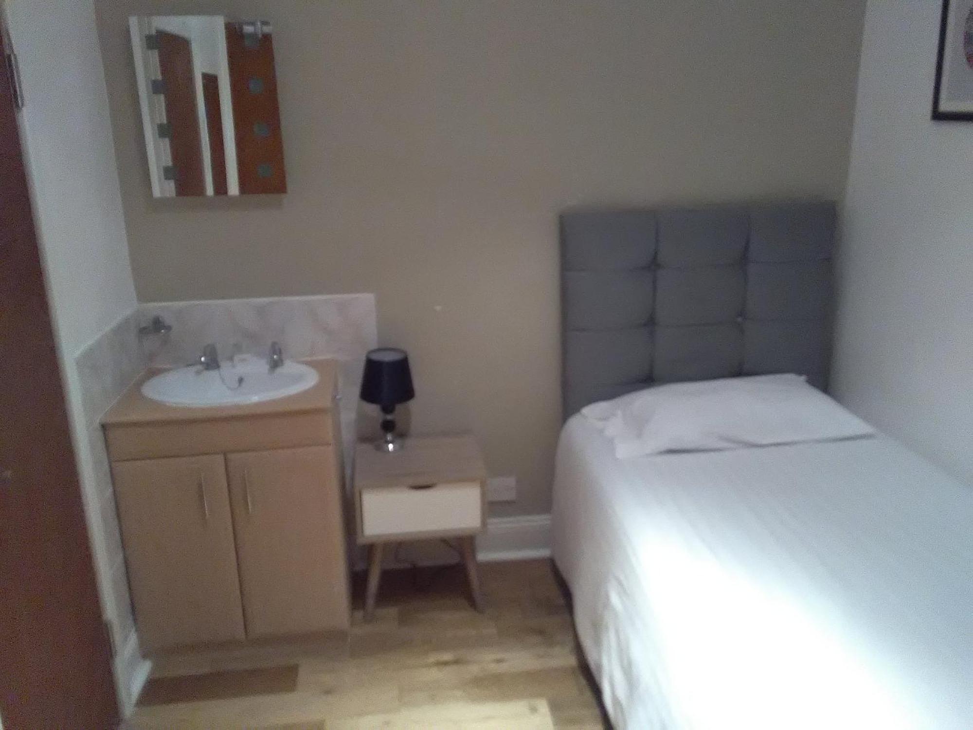 Clifton Hotel Newcastle Oda fotoğraf